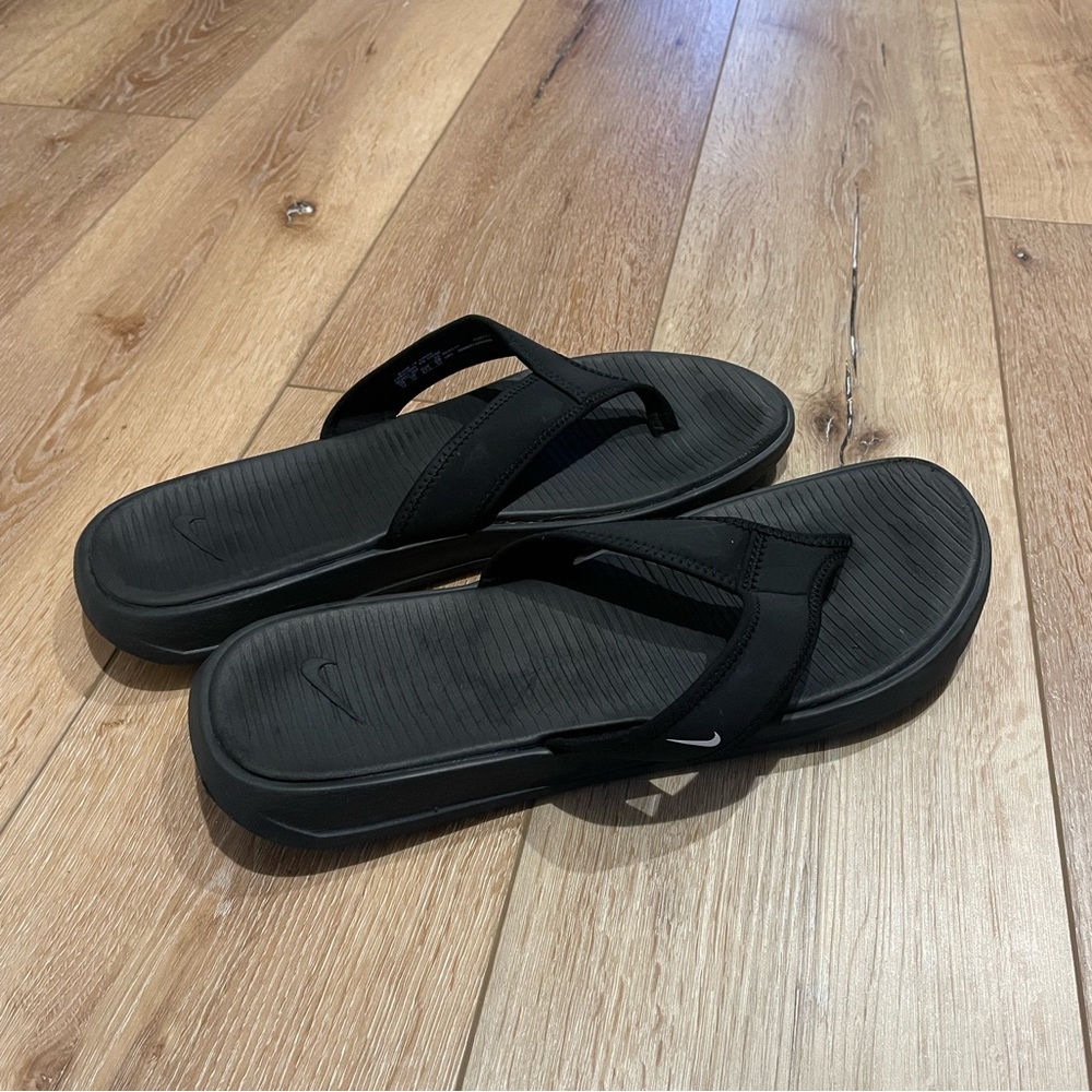 Men’s Nike Thong Sandal Black